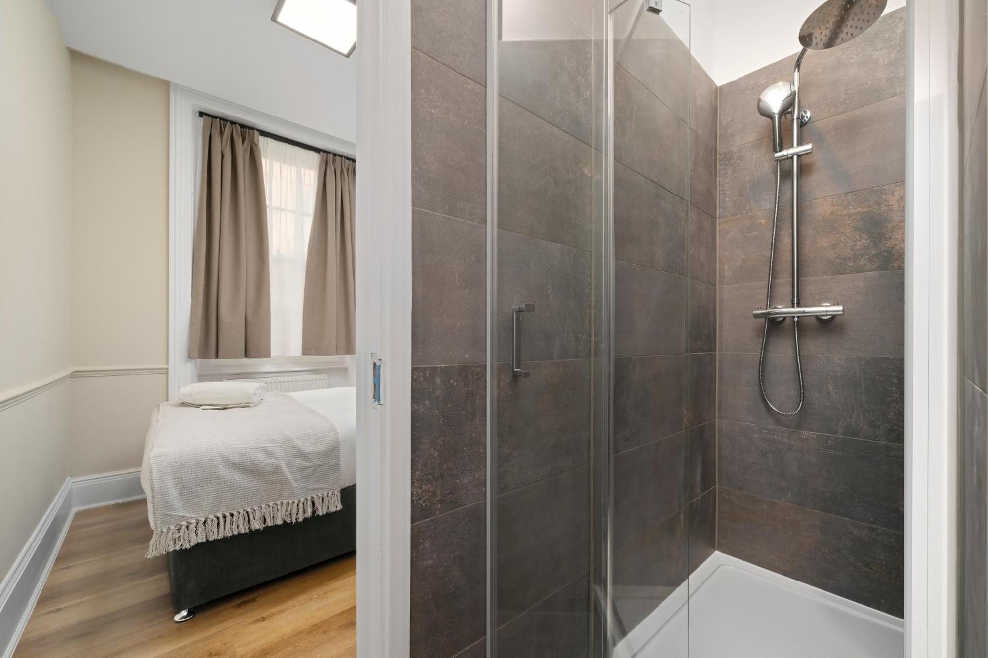 Xx - Fitzrovia Modern *