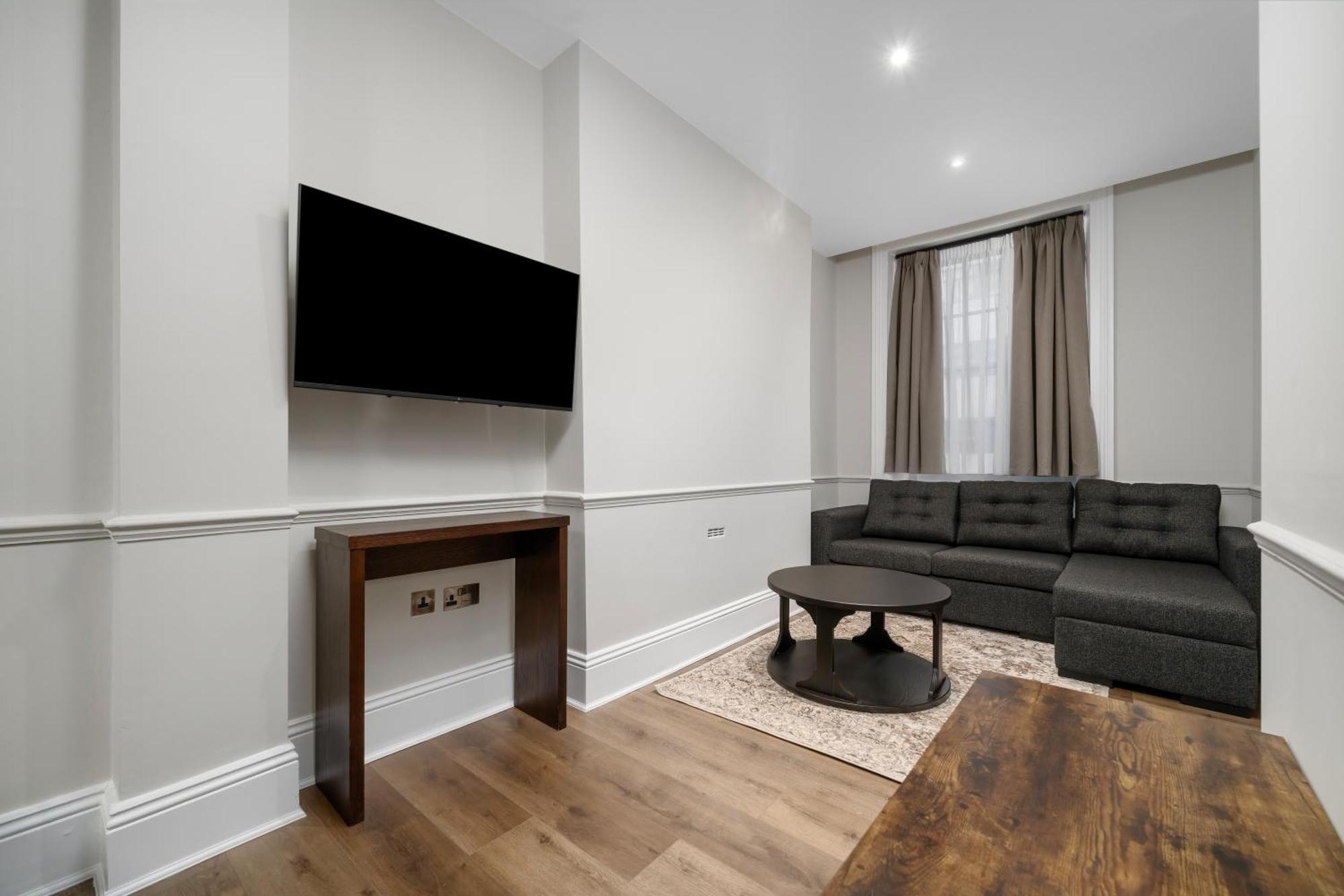 Xx - Fitzrovia Modern *